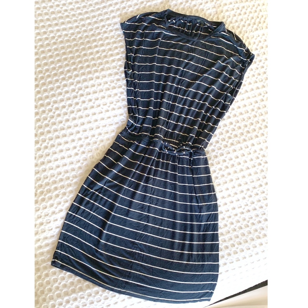 Banana Republic Sleeveless Dress w/ Pockets